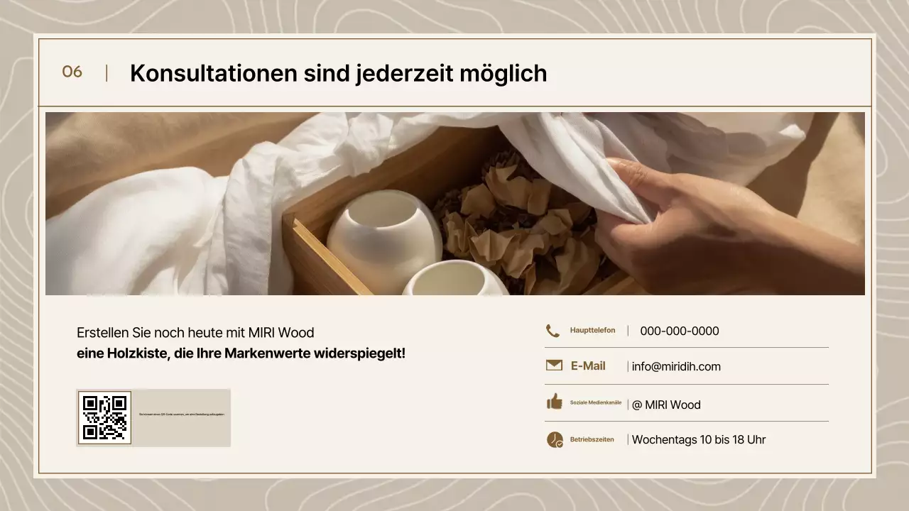 Beige Simple Katalog-Aktion