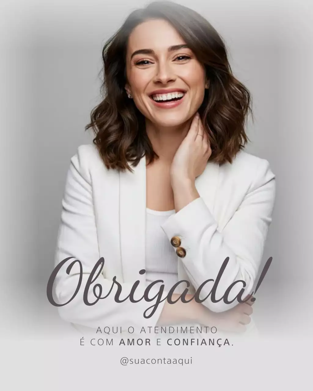 Postagem de anúncio de serviço elegante em branco no Instagram