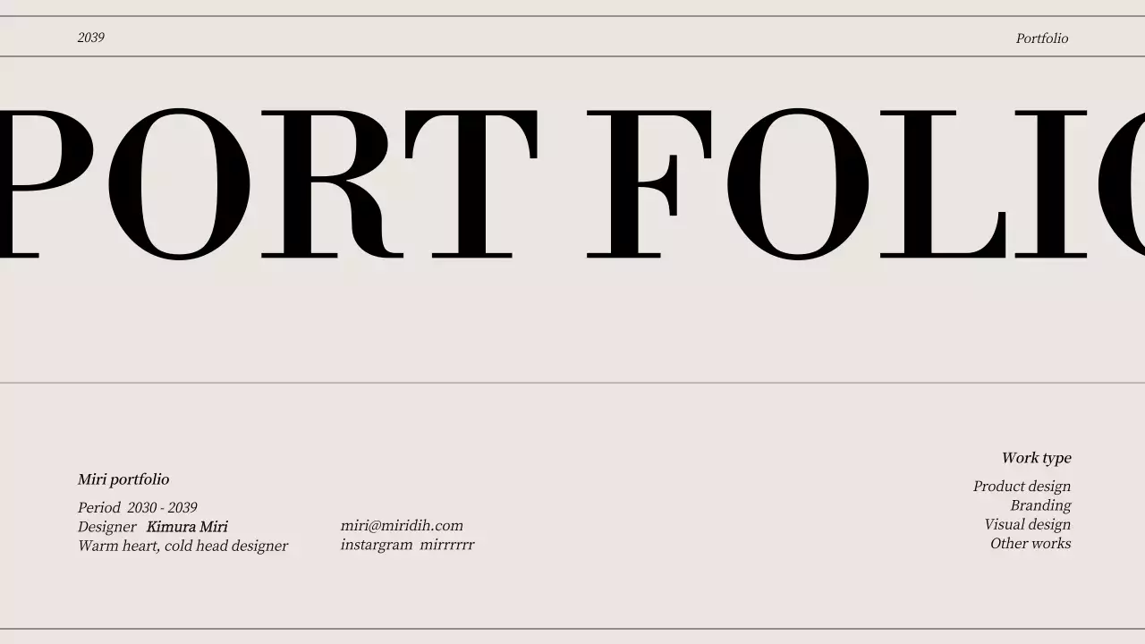 ベージュ シンプル デザイン ポートフォリオ プレゼンテーション