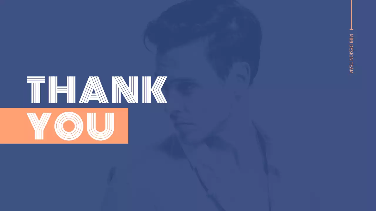 ネイビー モダン ファッション プレゼンテーション