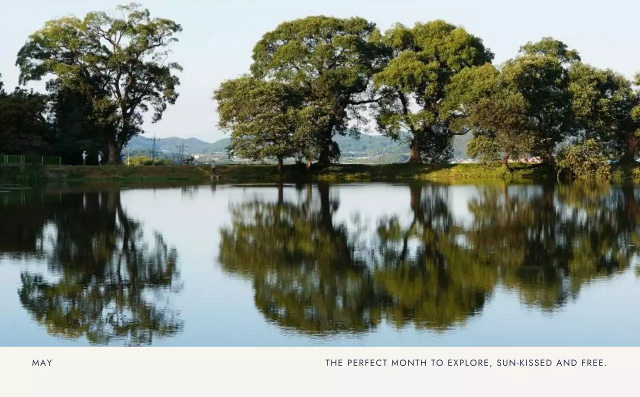 青 シンプル 旅行 カレンダー