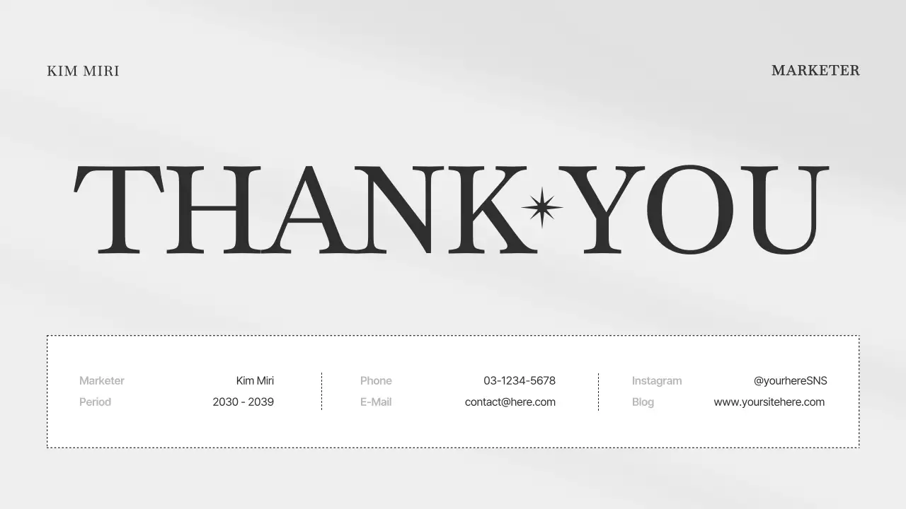 회색의 심플한 마케터의 마케팅 포트폴리오