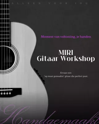 Advertentie voor zwarte klassieke muziekinstrumenten