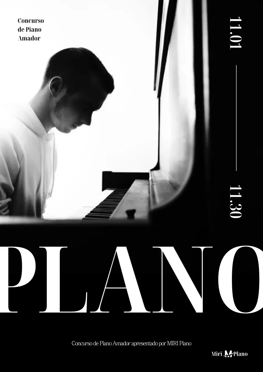 Recital de Piano Clássico em Preto e Branco