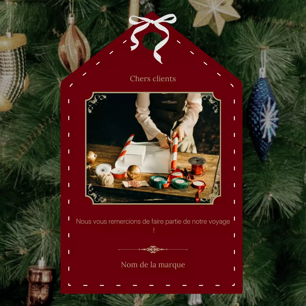 Carte de vœux de Noël minimaliste classique rouge et verte pour les réseaux sociaux