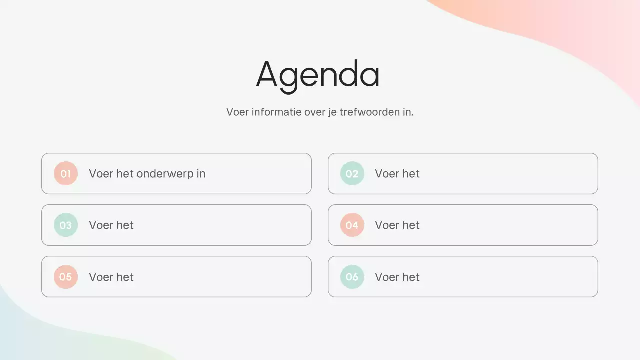 Beige moderne bedrijfsstrategiepresentatie