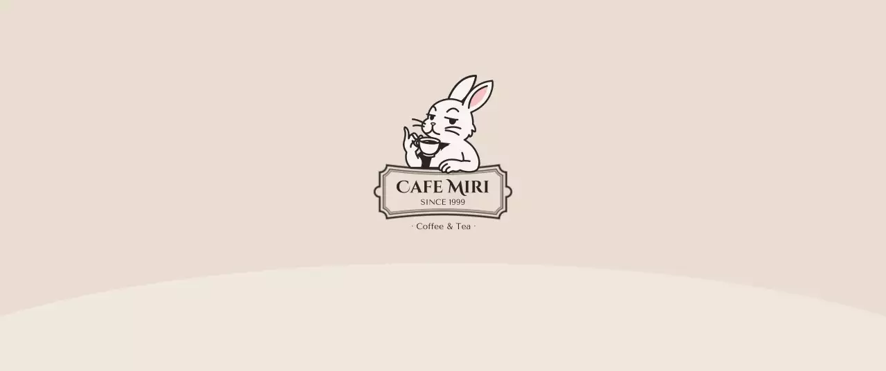 ベージュ シンプル カフェ 紙コップ イラストロゴ