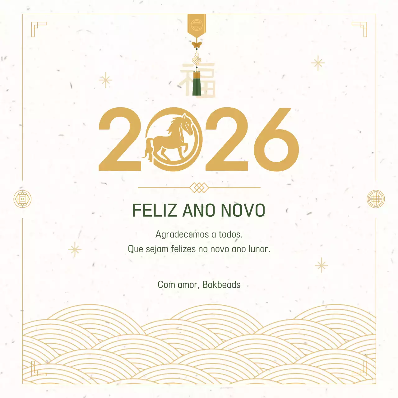 Saudações tradicionais de Ano Novo em dourado