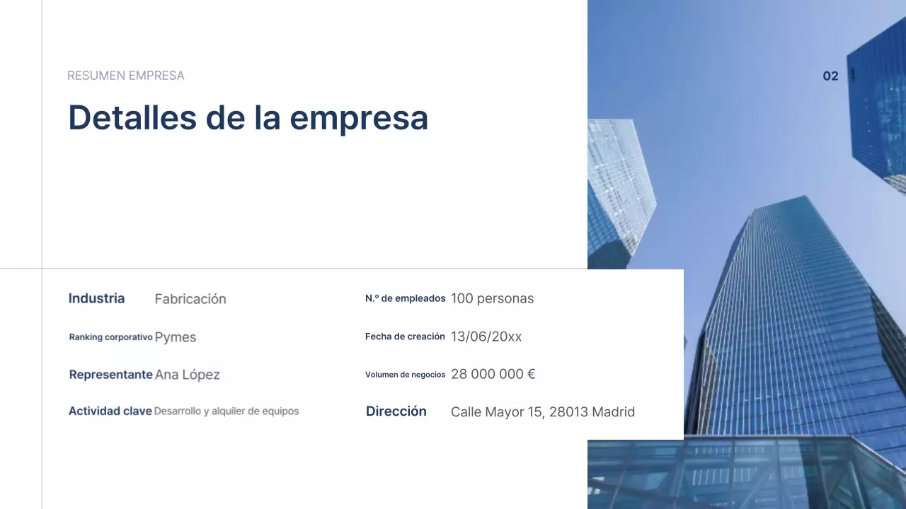 Texto de presentación de empresa ordenado en azul marino