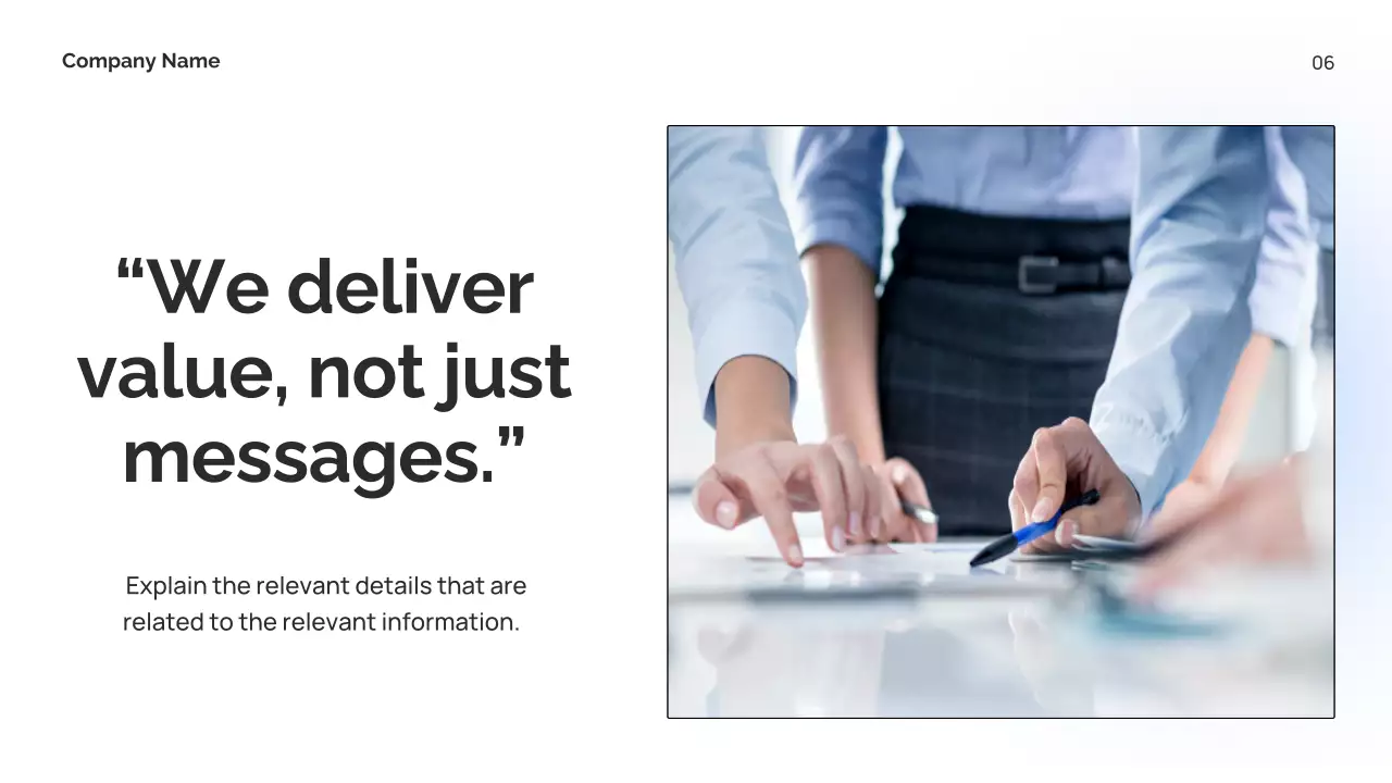 화이트 미니멀 마케팅 문서 프레젠테이션