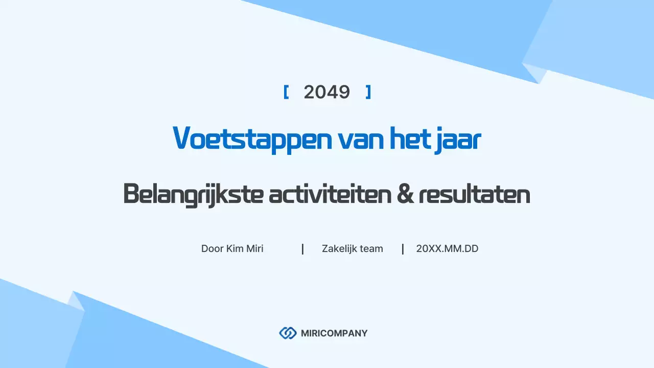 Modern bedrijfsrapport in lichtblauw