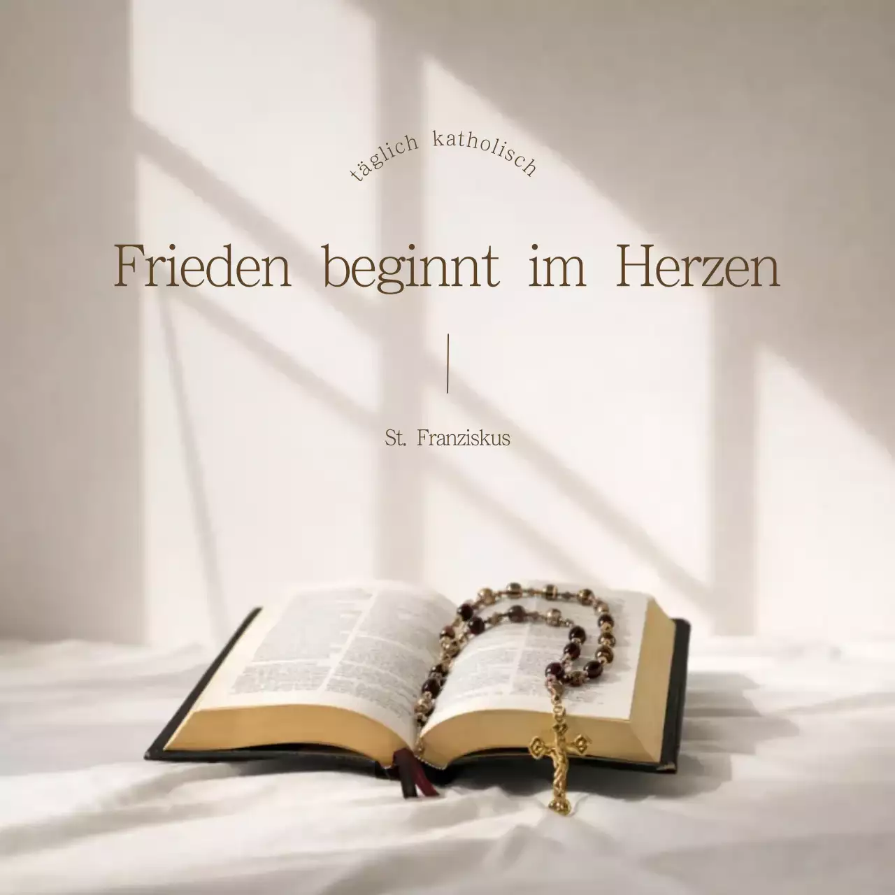 Beige Schlichte religiöse Zitate