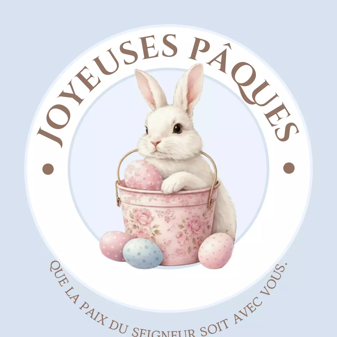 Célébration de Pâques du bébé blanc