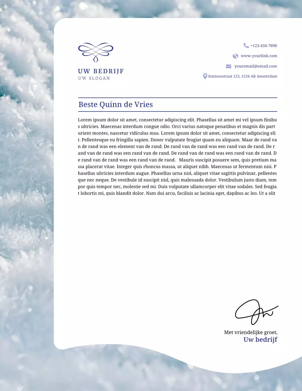 Briefpapier met winterse blauwe accenten