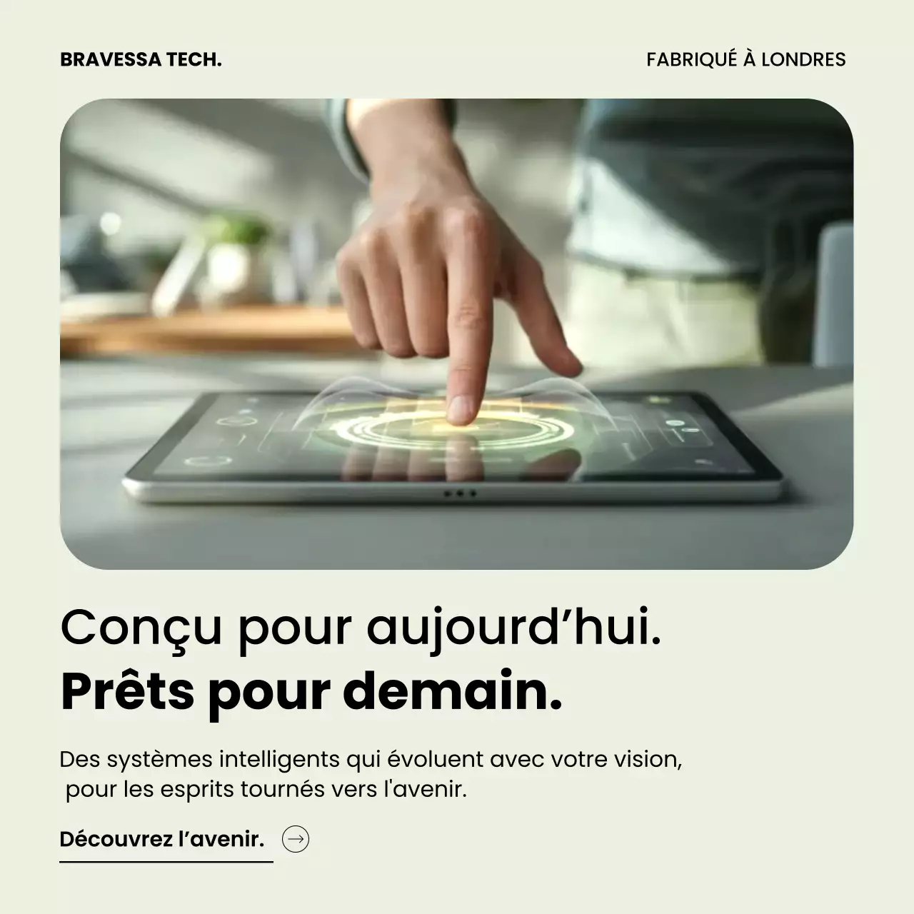 Publication Instagram sur la promotion de la technologie moderne beige