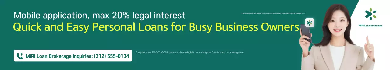 Green, neat, and simple credit loan advertisement