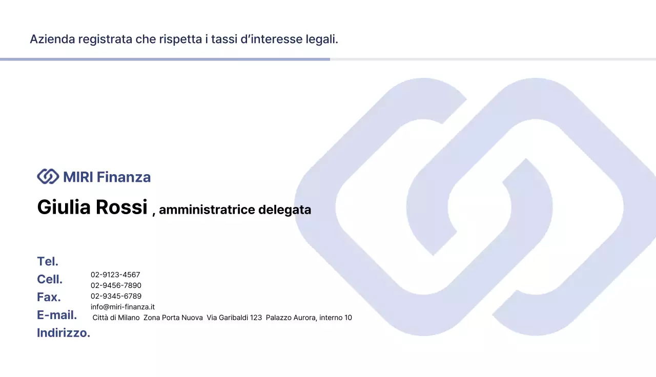 Biglietto da visita grigio e ordinato per la promozione.